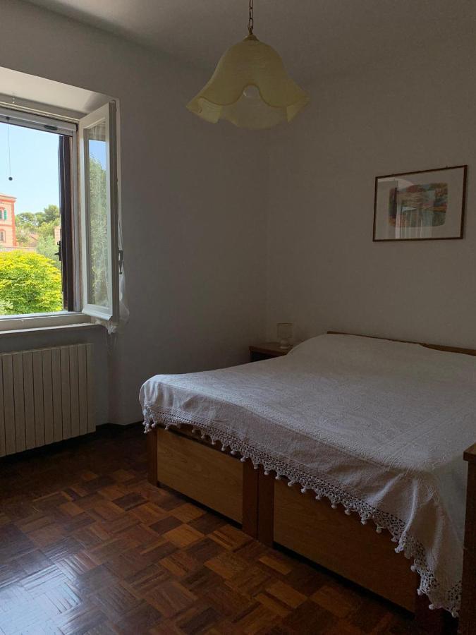 S228 - Sirolo, Trilocale A Due Passi Dal Centro Apartment Luaran gambar