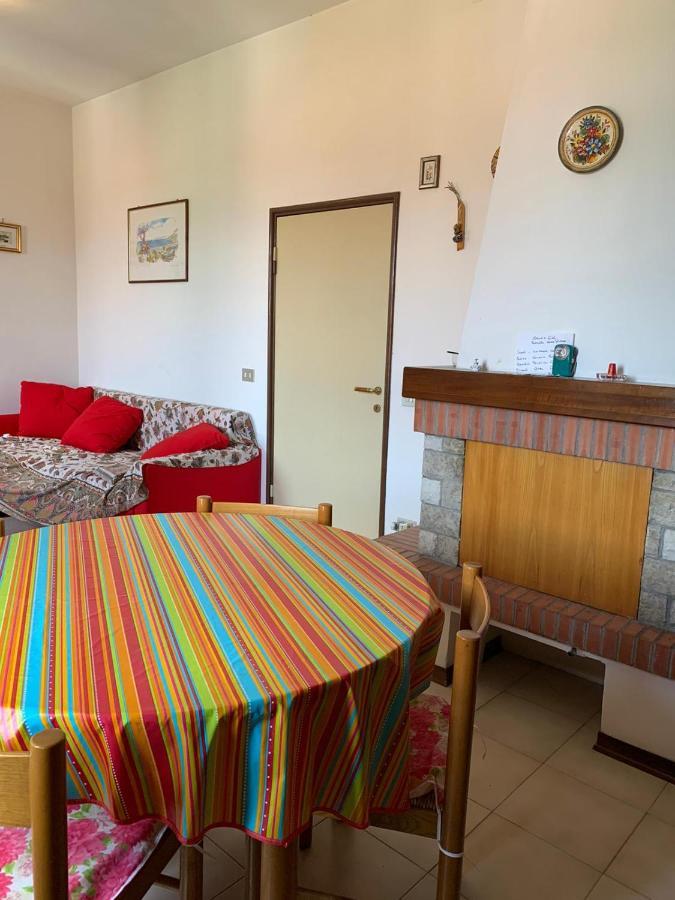 S228 - Sirolo, Trilocale A Due Passi Dal Centro Apartment Luaran gambar